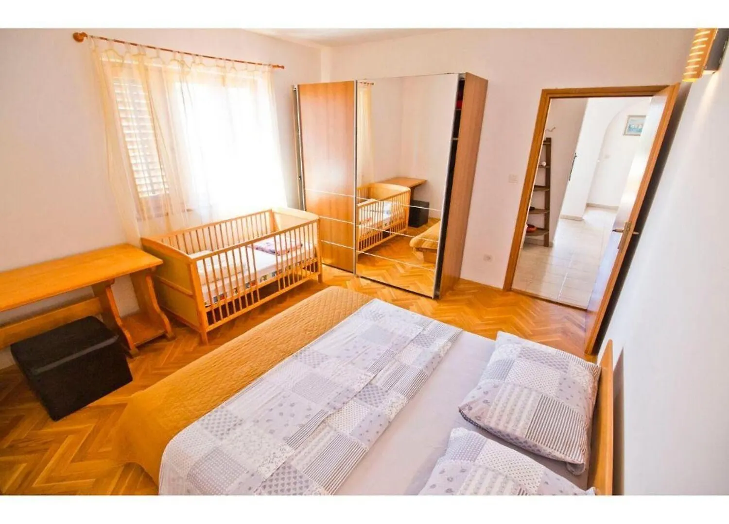 Apartment Mana Split 0*,